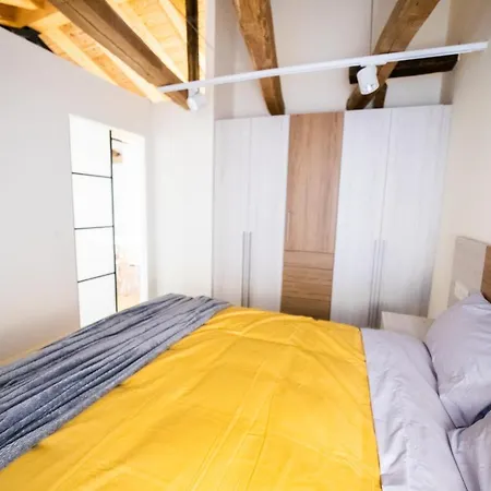Mk77 León- Cantareros Apartamento